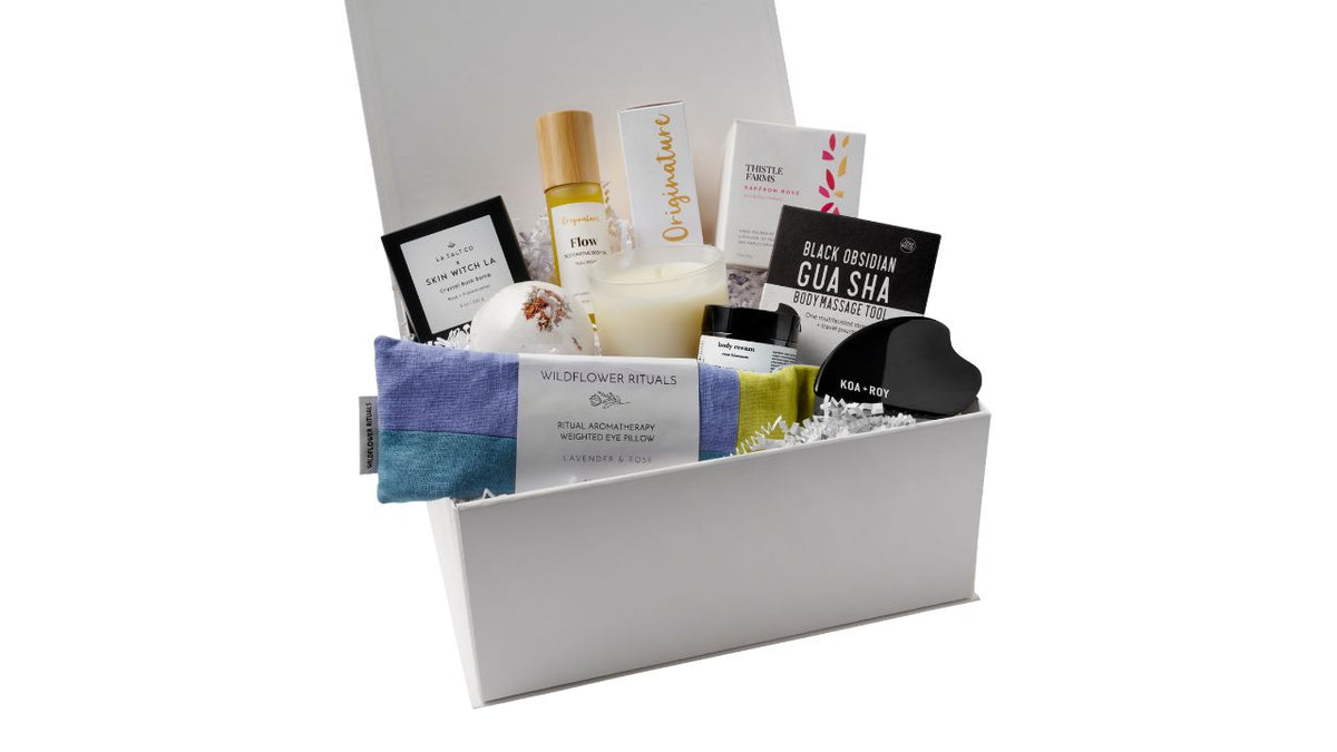Load video: Video of the unboxing of The Goddess At-Home Spa gift box